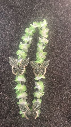 Money necklace