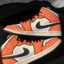 Jordan 1 Turf Orange Size 10