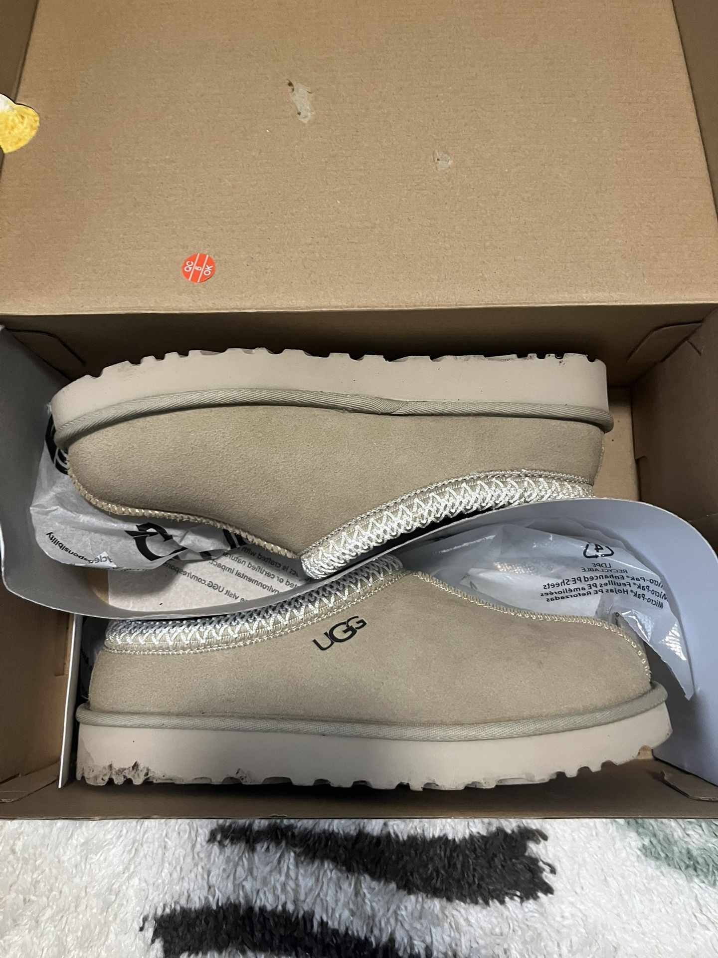 Ugg Tasman