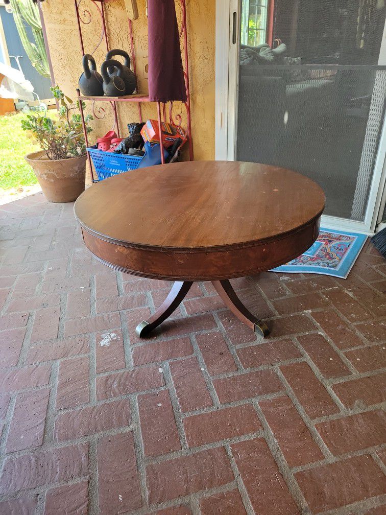 Antique Coffees Table 