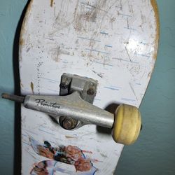 Primitive Skateboard 