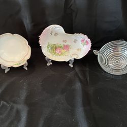Free small candy dishes nut dishes