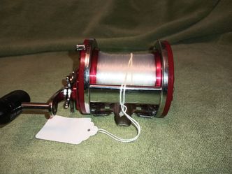 Penn 500-s  lw.   Left hand
