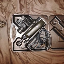 Professional Pet Grooming Clippers 