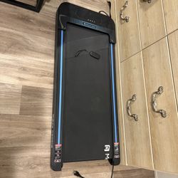 Walking Pad/ Mini Treadmill