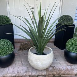 City Furniture Ceramic Terracotta Artificial Pot Planter $70 