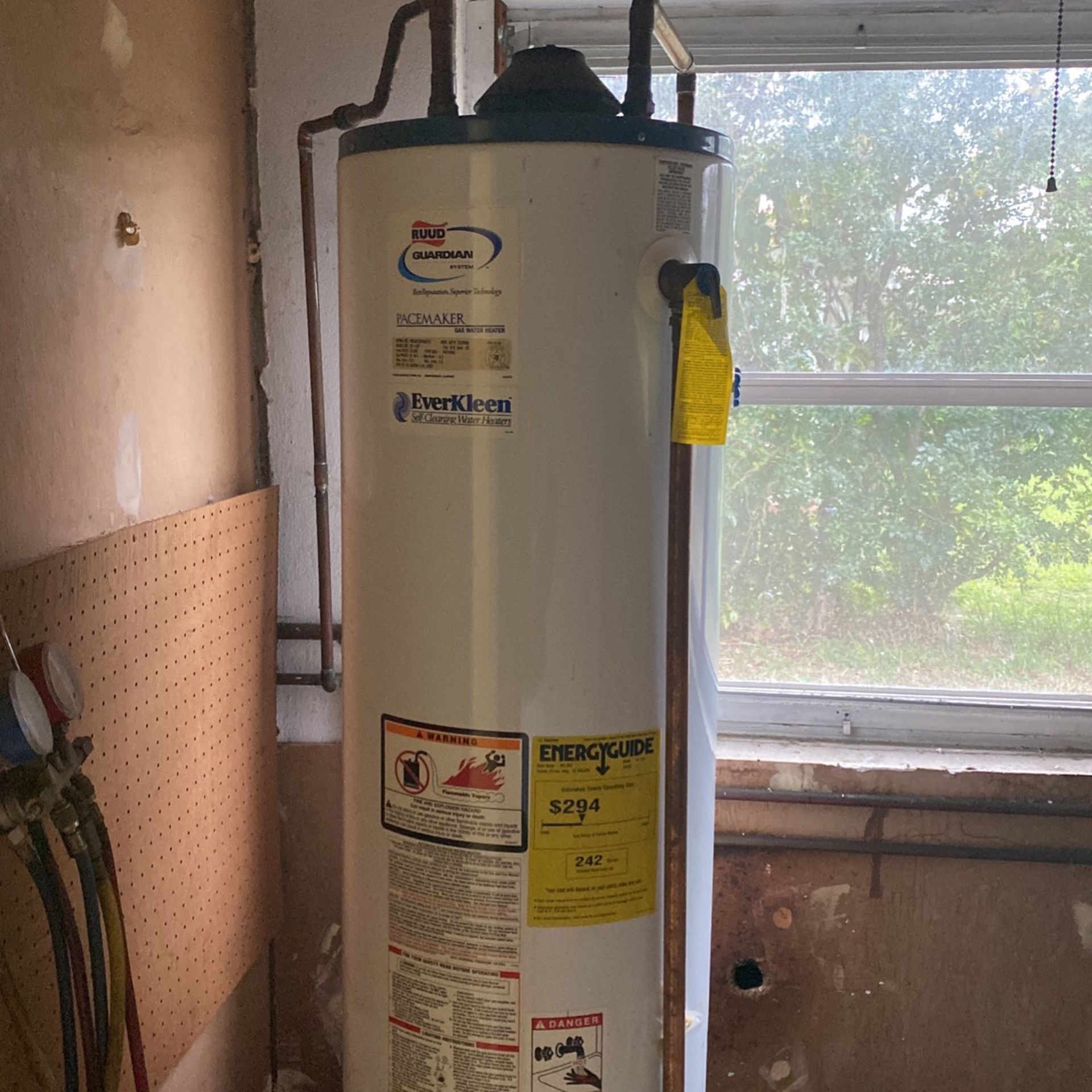 Gas Hot Water Heat - Good Condition for Sale in Boca Raton, FL - OfferUp