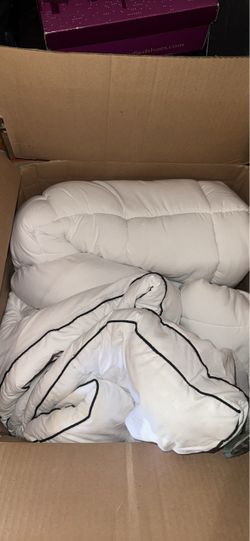 White Quilted Comforter with Black Trim