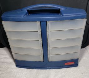 Rubbermaid Storage Bins