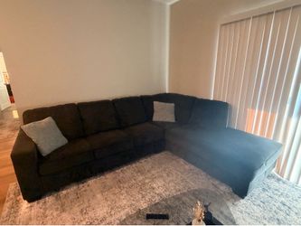 Ashley Furniture 2 Peice Sectional (DARK GRAY)
