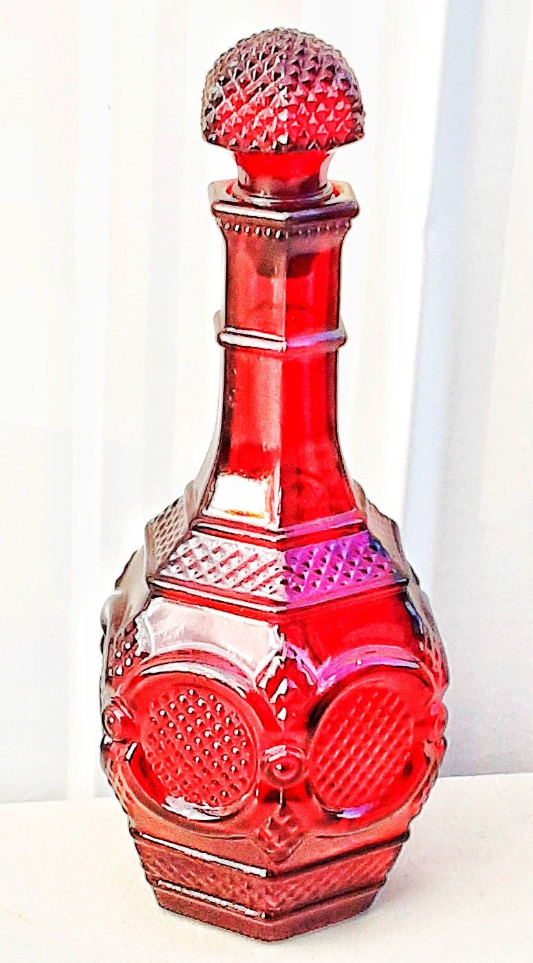 Avon CApe Cod Red Pressed Glass Wine Decanter Bubble Bath Bottle W STOPPER