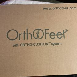 BRAND NEW ORTHO-FEET SHOES. BLACK  6.5 