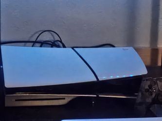 PS5 Standard with two controllers and charging doc