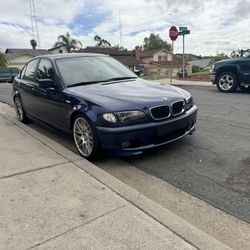 2003 BMW 330xi Manual