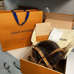 Shop Louis Vuitton Boite chapeau souple pm (M45578) by