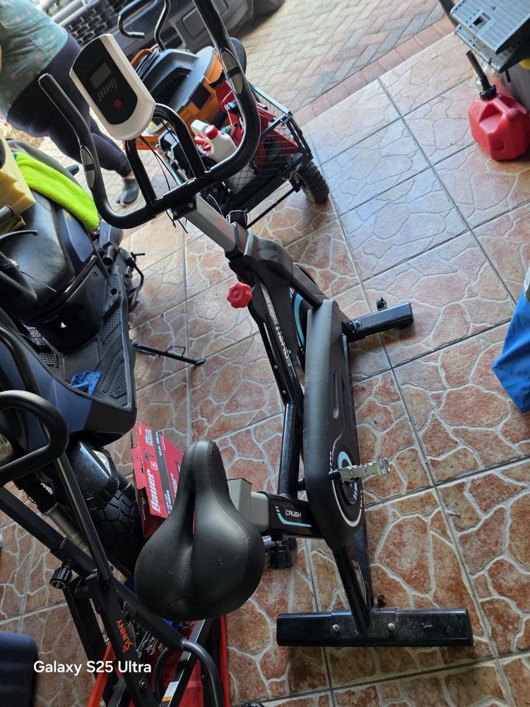 Indoor Stationary Exercise Cycling Training Bike for Home