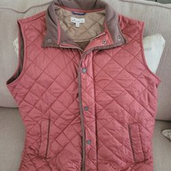 Peter Millar Men's Essex  Quilted Travel Vest. Size : M   Mint Condition  ( Worn Once )