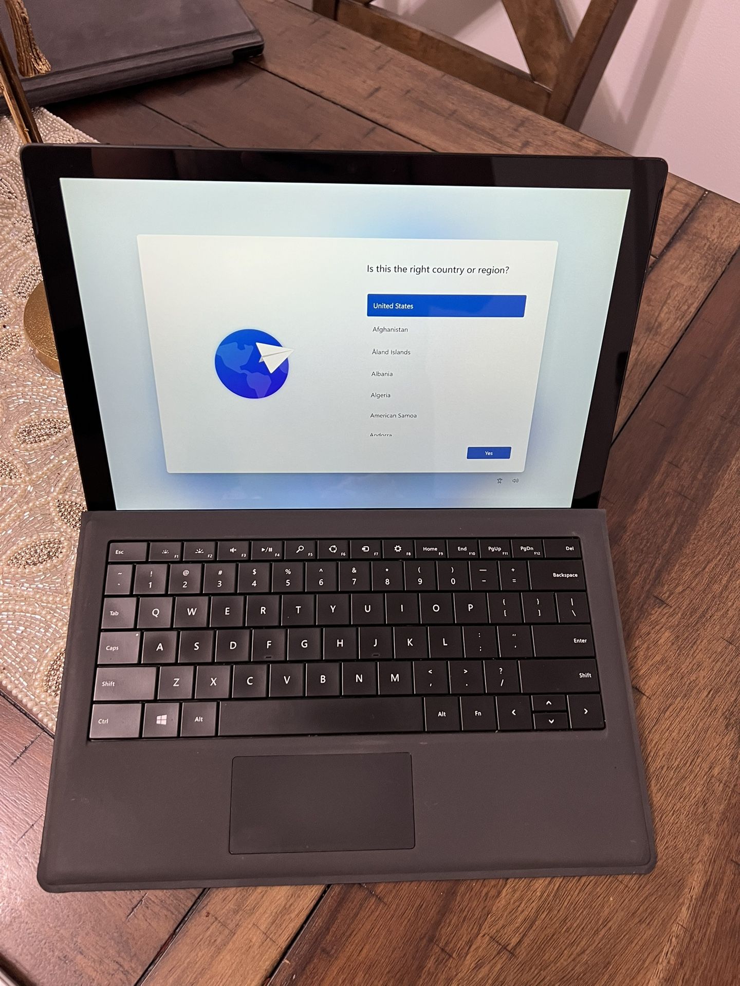 Microsoft Surface Pro 6 Core i5-8th Gen 8GB Ram 256 SSD Windows 11 Pro Installed