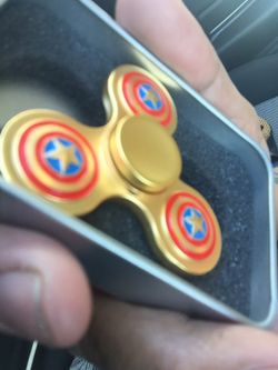 Spinner Captain America Gold steel