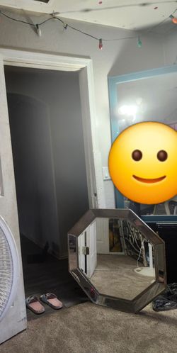 Large 8-sided geometric/octagonal mirror.