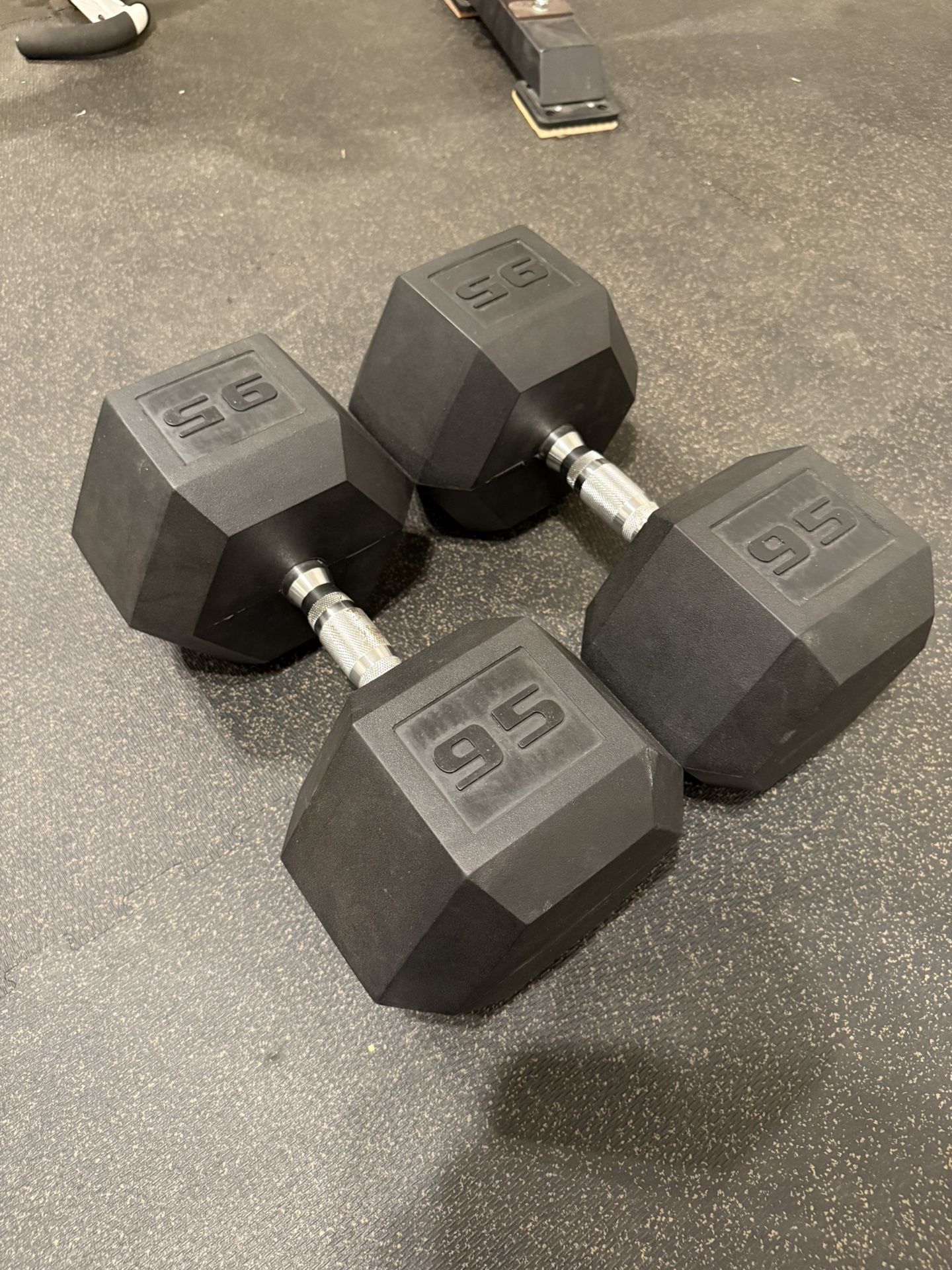 95lb Rubber Hex Dumbbells