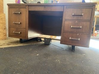 Large Desk 