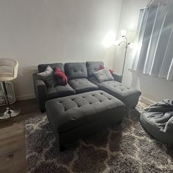 Gray Sectional Couch With Ottoman 