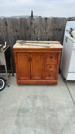 Vanity And Stove
