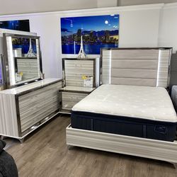 King Bedroom Set ON SALE NOW 