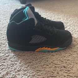 Jordan 5 Retro 