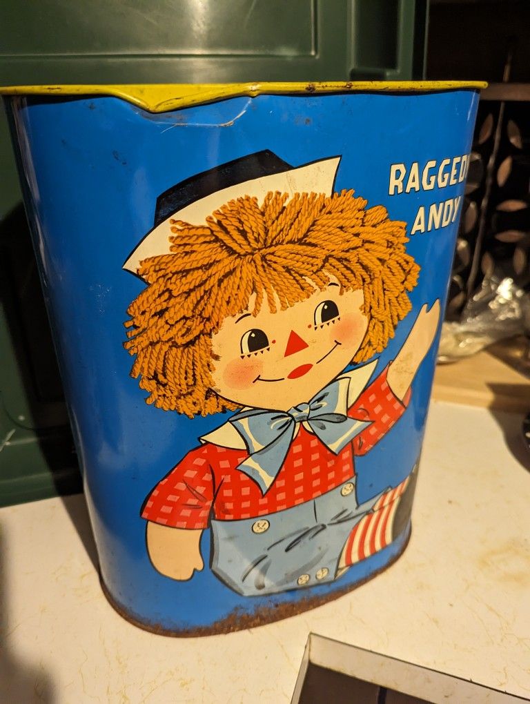 Vintage Raggedy Ann And Andy Trash Can