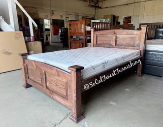 Full bed with memory foam mattress