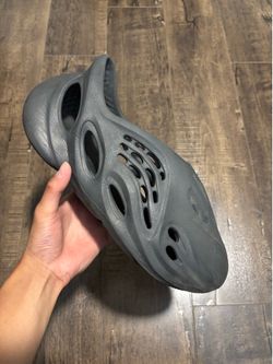 Yeezy Foamrunner Onyx