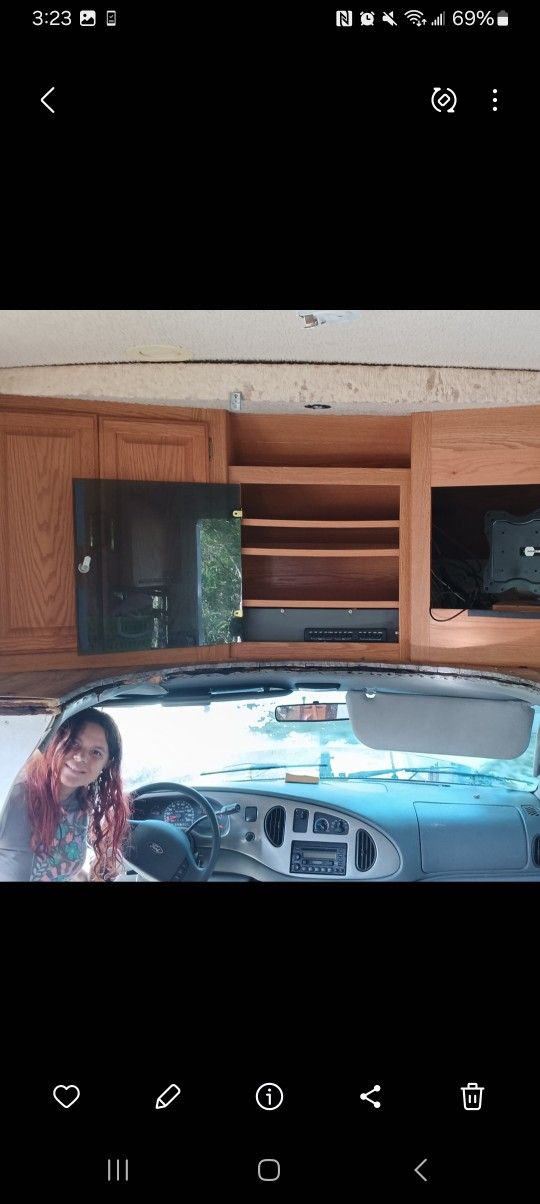 2004 Ford Minnie
