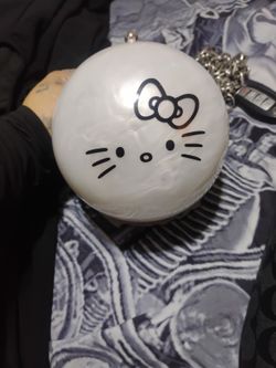 A New Hello Kitty Purse