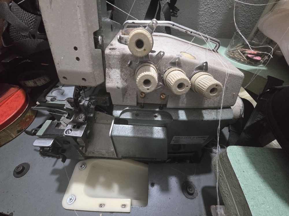 Wilcox And Gibbs Overlock