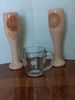Houston Astros Wined Up Wine Baseball Bat glasses & Mac etched glass cup.