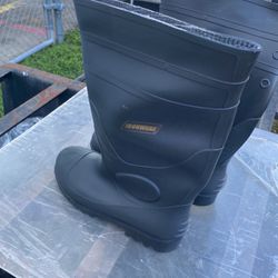 Steel toed Rubber Boots $25 Pr.