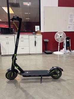 Electric scooter