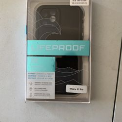 LIFEPROOF Case
