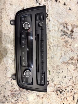 BMW 3 SERIES F30 AC CONTROL PANEL