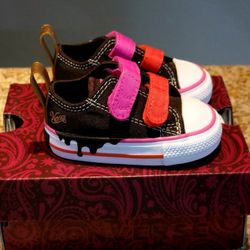 Converse x Wonka Chuck Taylor
All Star Easy On