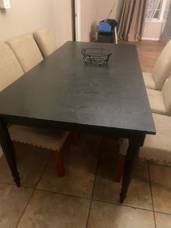 Dinner table 6 chairs