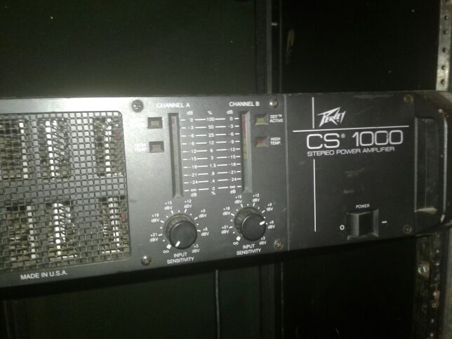Peavey cs100 power amp