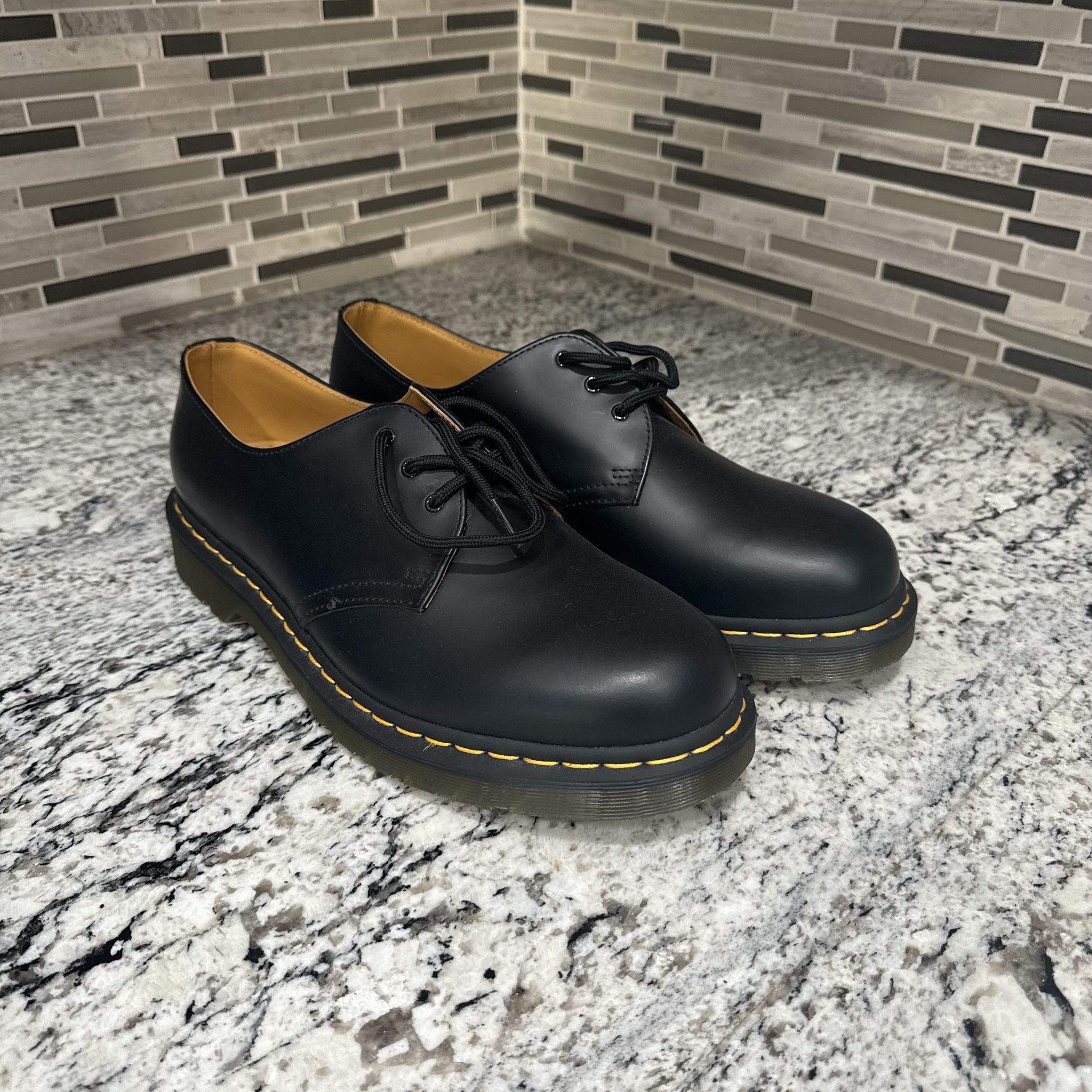 Dr / Doc Marten 1461 SMOOTH LEATHER OXFORD SHOES Men 11 Women 12