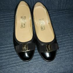 Salvatore Ferragamo Women Flats Shoes 