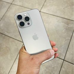 Apple iPhone 15 Pro Max 5G 