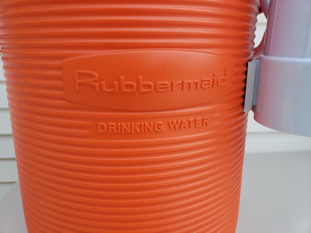 Water cooler