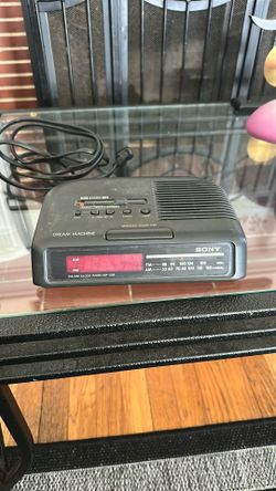 Sony Dream Machine Alarm Clock