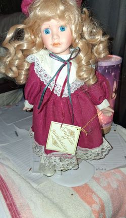 Ceramic dolls